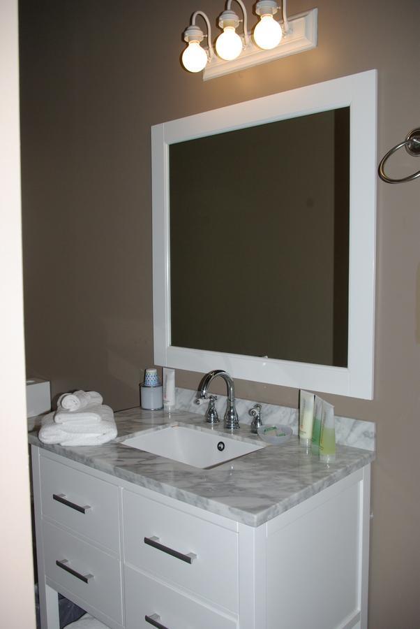 Twin Oaks Inn Natchez Room photo